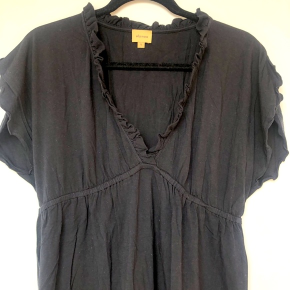 Ella Moss black V-neck cap sleeve t-shirt ruffle L - Picture 1 of 5